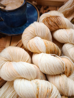 utkana wełna non superwash