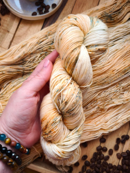 utkana wełna non superwash