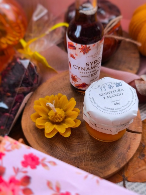 pudełko jesieniary ręcznie barwiona włóczka merino