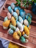 merynosek ręcznie barwiona wełna merino juleczkownia