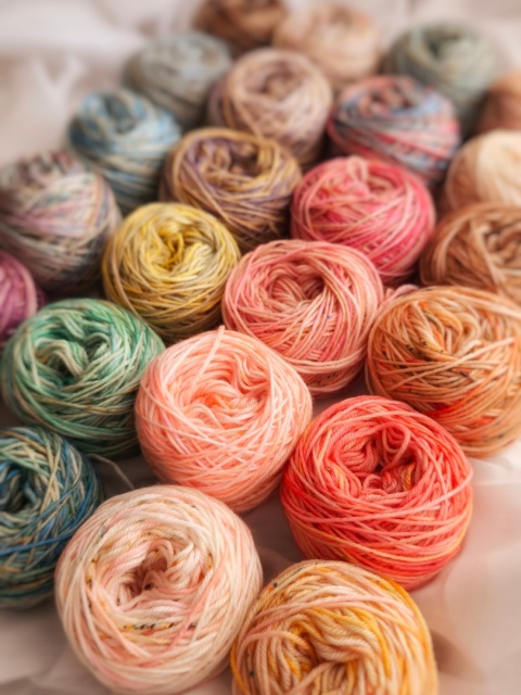 kalendarz adwentowy z włóczkami