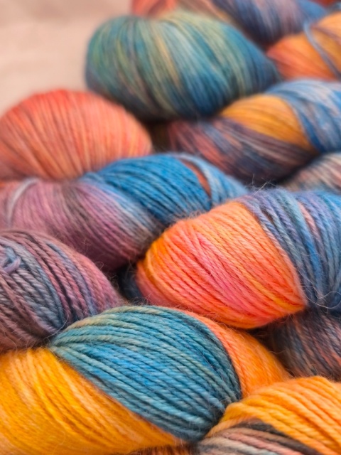 milunia ręcznie barwiona włóczka juleczkownia