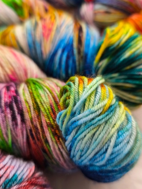 merynosek włóczka ręcznie barwione merino juleczkownia