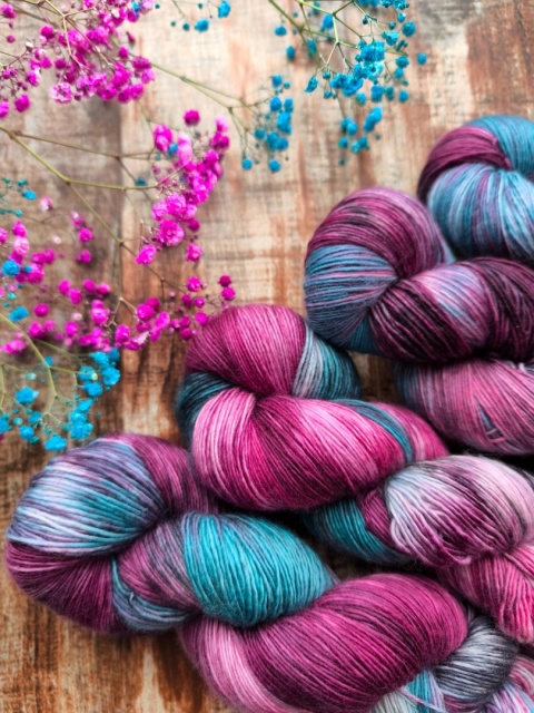 ręcznie barwione merino