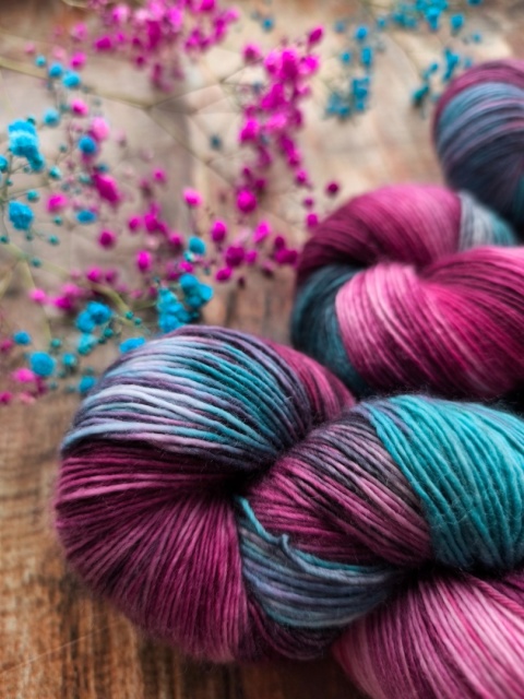 ręcznie barwione merino