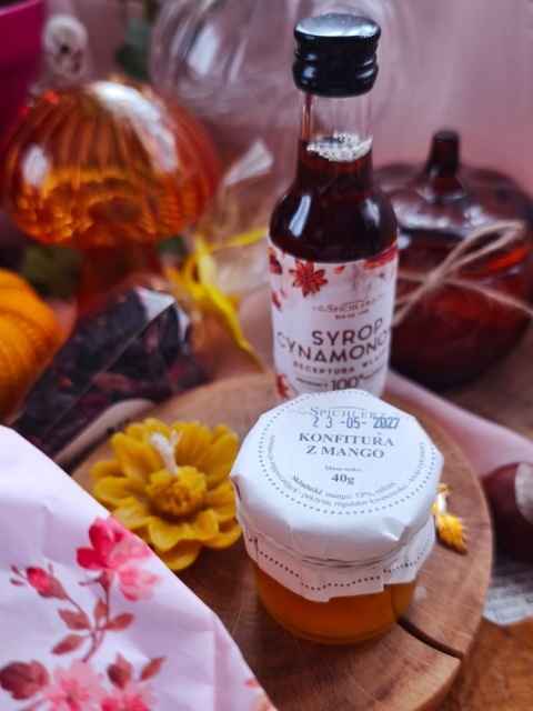 pudełko jesieniary ręcznie barwiona włóczka merino