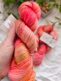 merynosek ręcznie barwiona włóczka merino juleczkownia