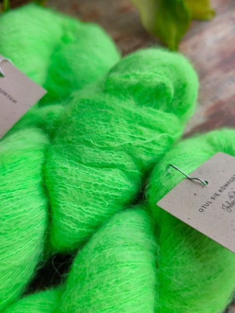 ręcznie barwiona włóczka juleczkownia