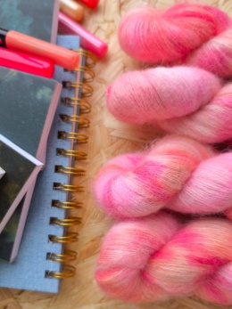 63% Baby Alpaca, 30% Mulberry Silk, 7% Extrafine Merino